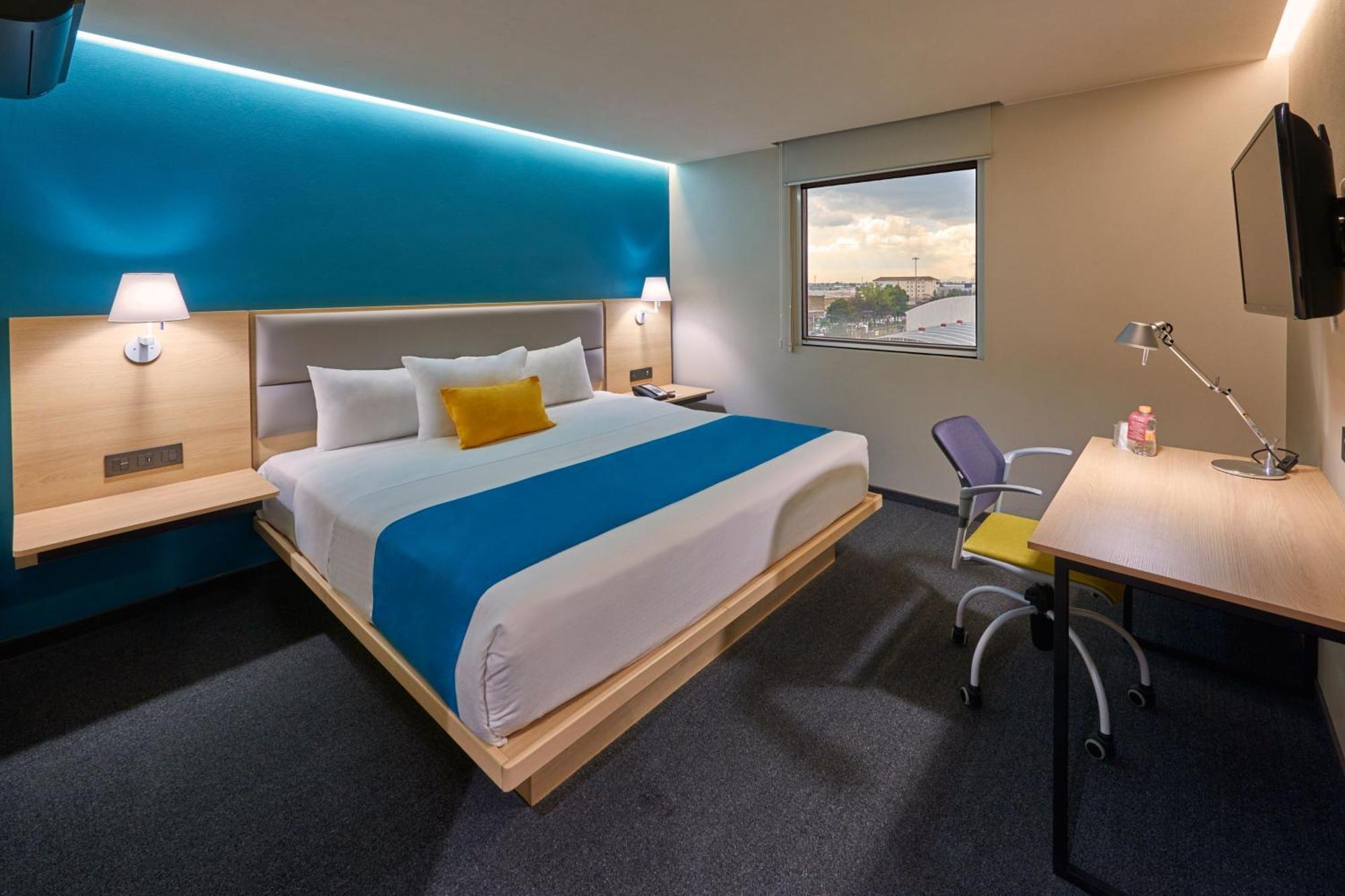 City Express By Marriott Suites Toluca Exterior foto