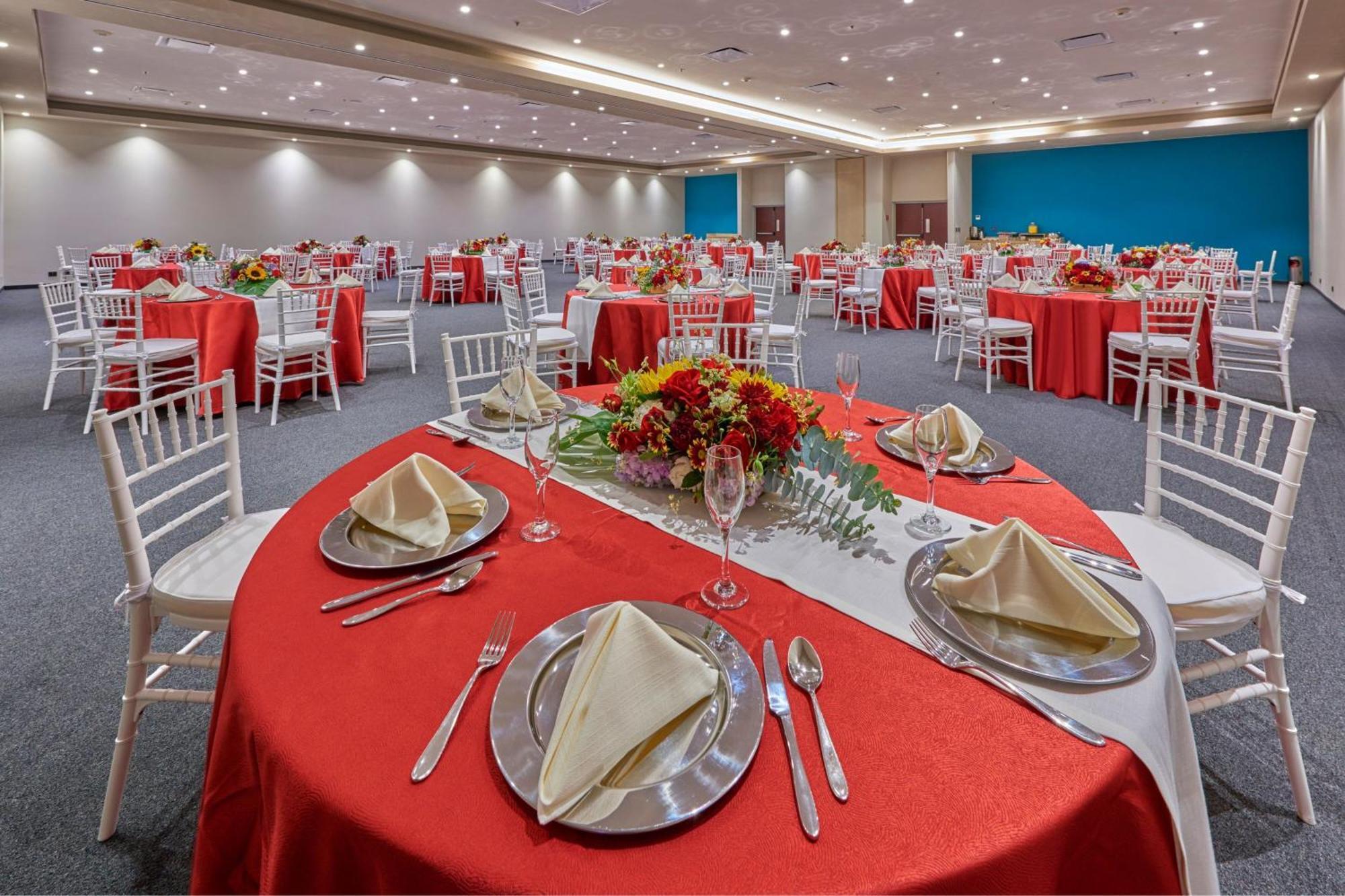 City Express By Marriott Suites Toluca Exterior foto