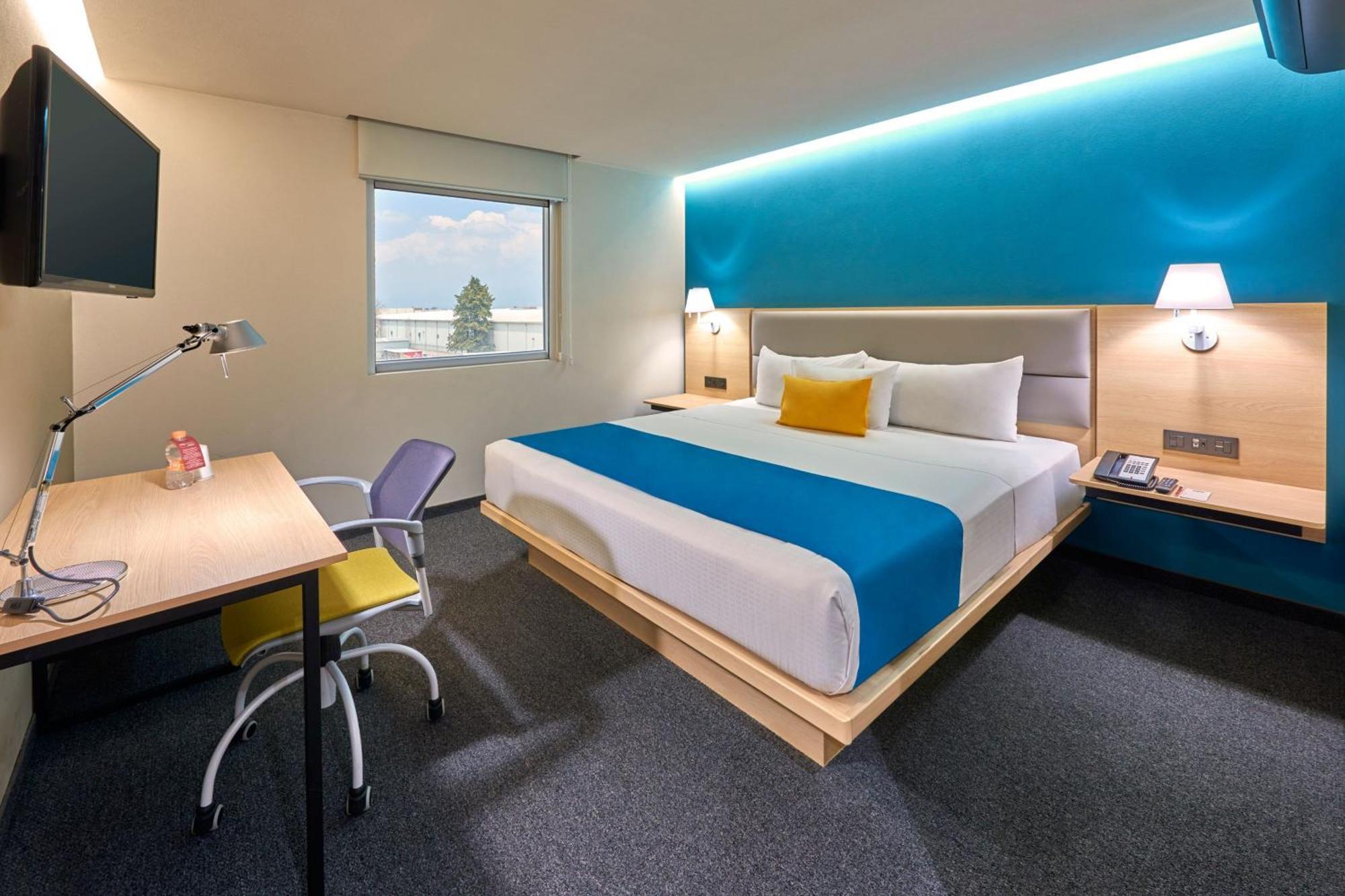 City Express By Marriott Suites Toluca Exterior foto